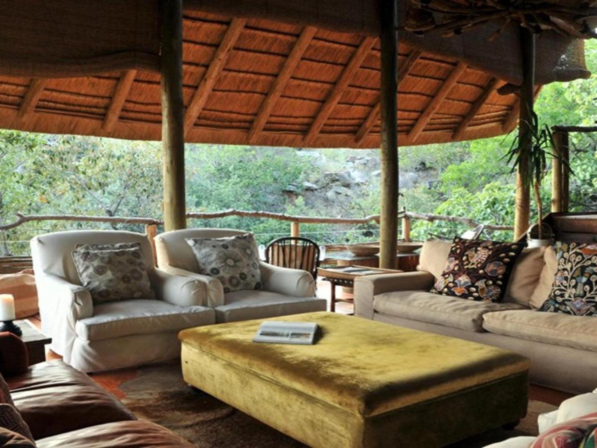Buffalo Ridge Safari Lodge Madikwe viltreservat Exteriör bild
